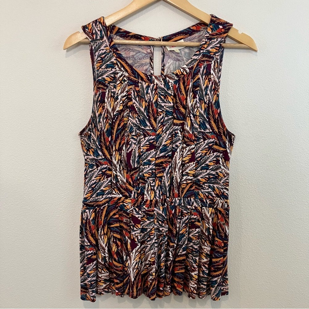 Sleeveless Multicolor Print Peplum Blouse - Picture 4 of 10